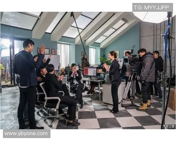 南京足球队在亚运会的崛起与挑战:一段不平凡的奋斗历程 南京足球队在亚运会的崛起与挑战:一段不平凡的奋斗历程