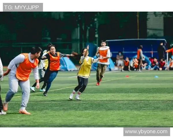 周磊独家分享飞盘技巧与心得体会助你成为飞盘高手 周磊独家分享飞盘技巧与心得体会助你成为飞盘高手