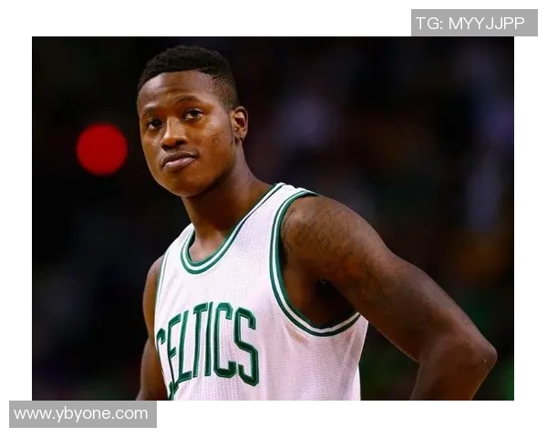 特里罗齐尔：从替补到明星的蜕变之路与未来展望