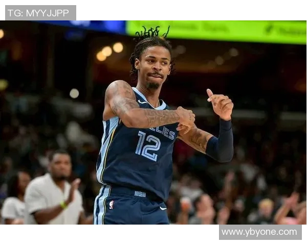 贾莫兰特带领球队冲击季后赛展现超凡实力与领导魅力