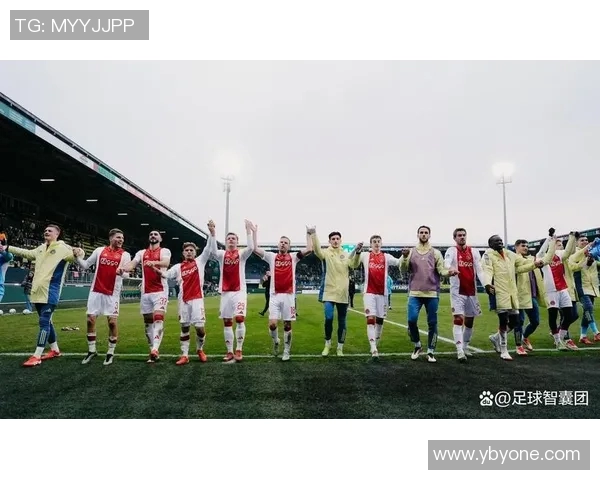 阿贾克斯与雅典的巅峰对决揭示足球战术与团队精神的较量