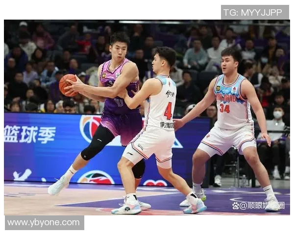 CBA精彩回放上海队对阵北京队的激烈比赛全程回顾与精彩瞬间分析