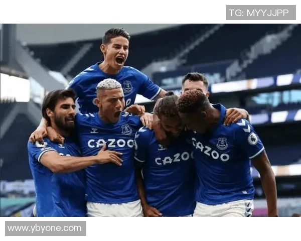 乌法与卡希梅的激烈对决揭示了两队实力差距与战术博弈的精彩瞬间 乌法与卡希梅的激烈对决揭示了两队实力差距与战术博弈的精彩瞬间